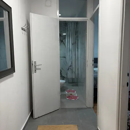 Molinelli Apartman *